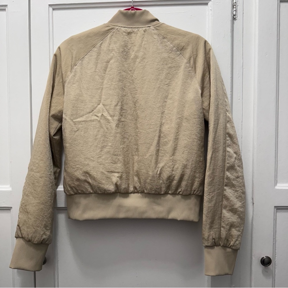 Lululemon Non-Stop Bomber Jacket - Picture 9 of 14